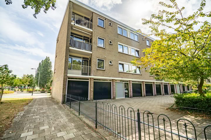 Foto 2 van Brahmslaan 255