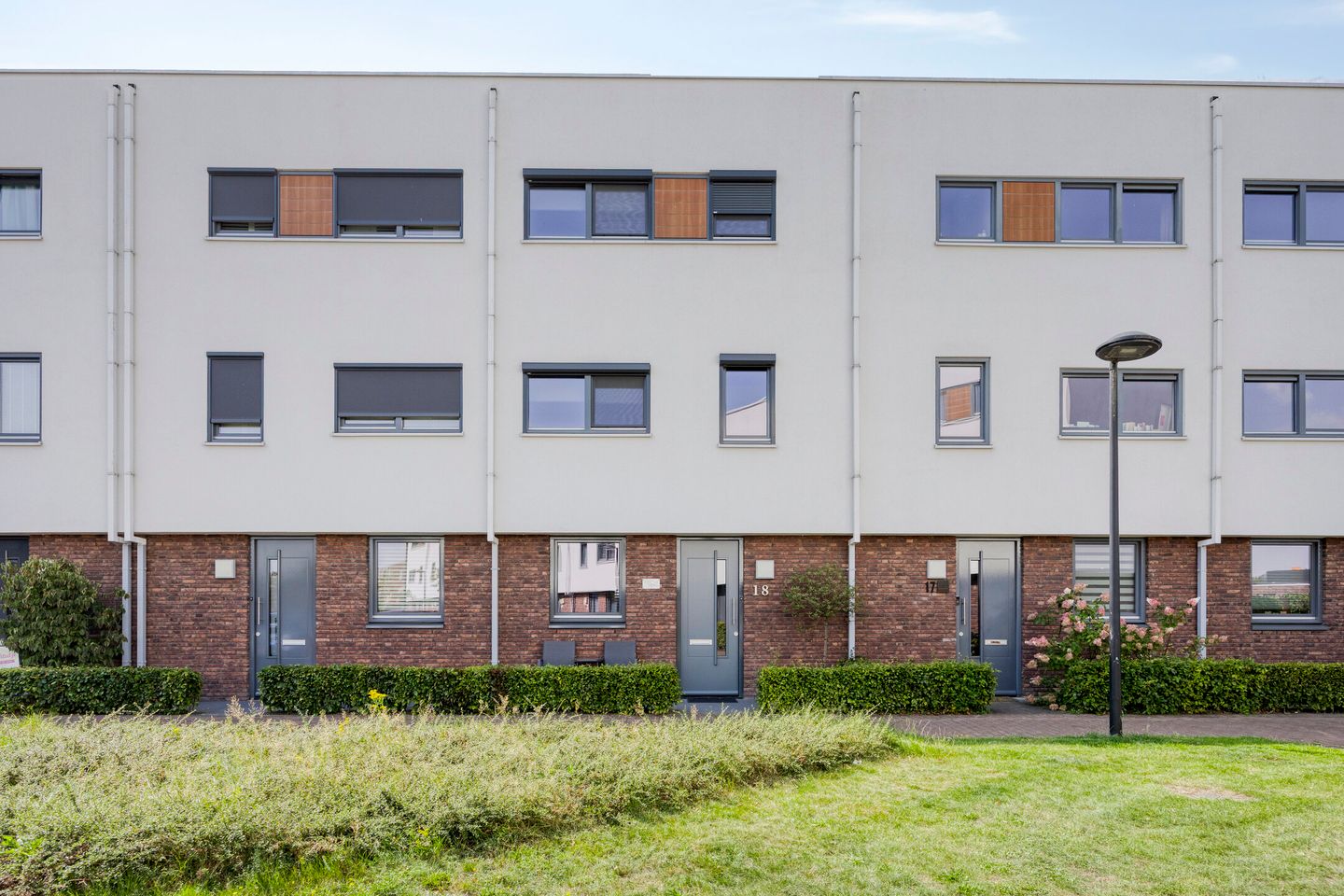 Photo 1 of Muurhagedis 18