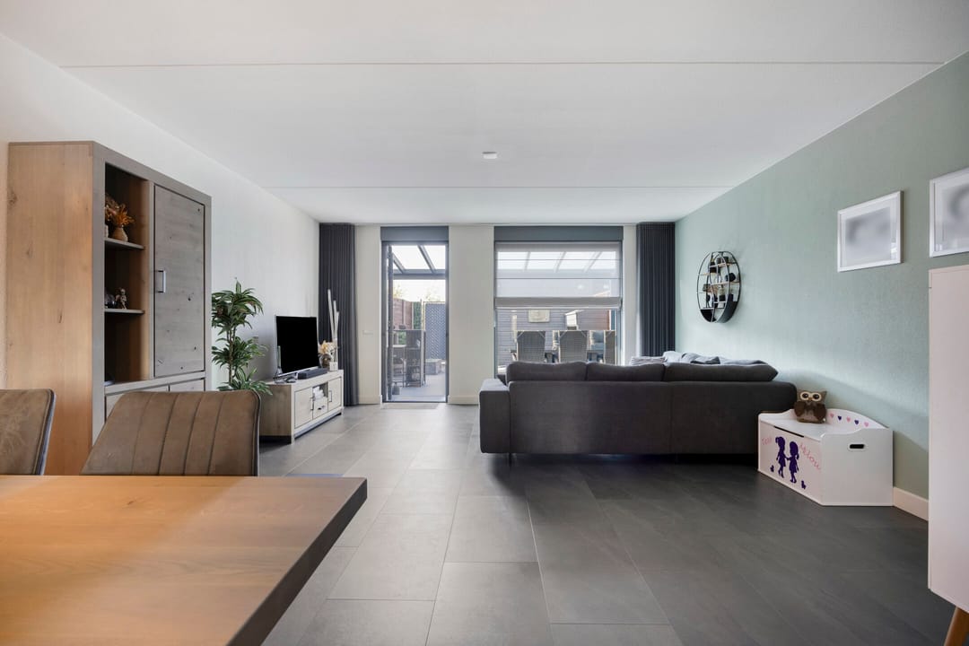 Foto 8 van Muurhagedis 18