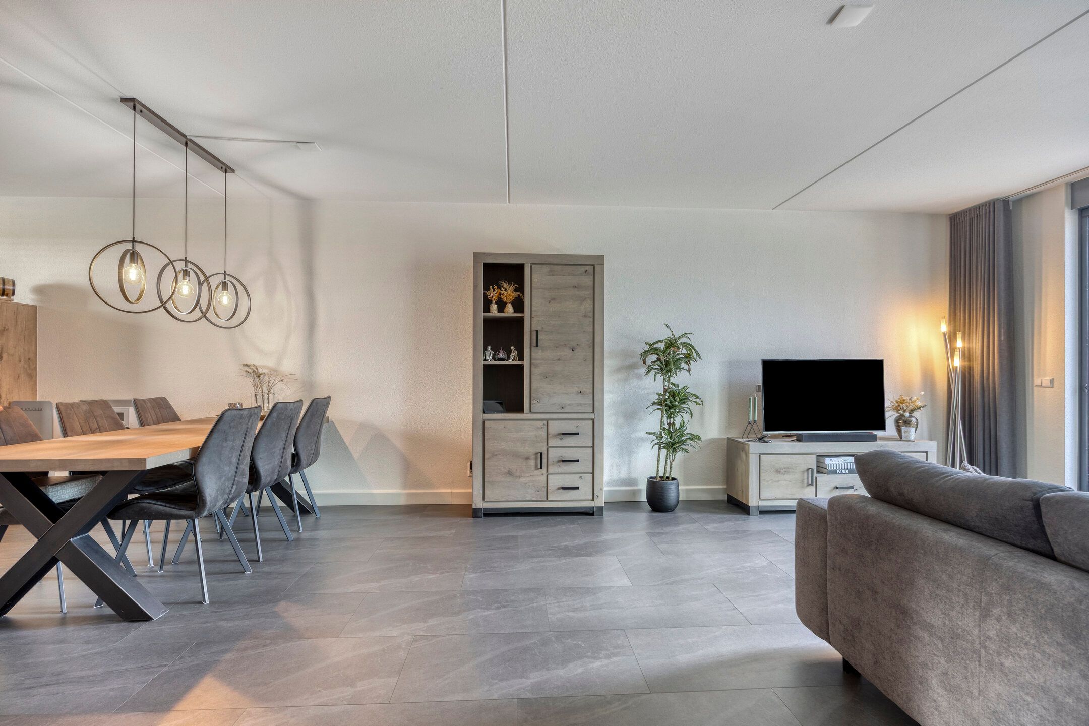 Foto 9 van Muurhagedis 18