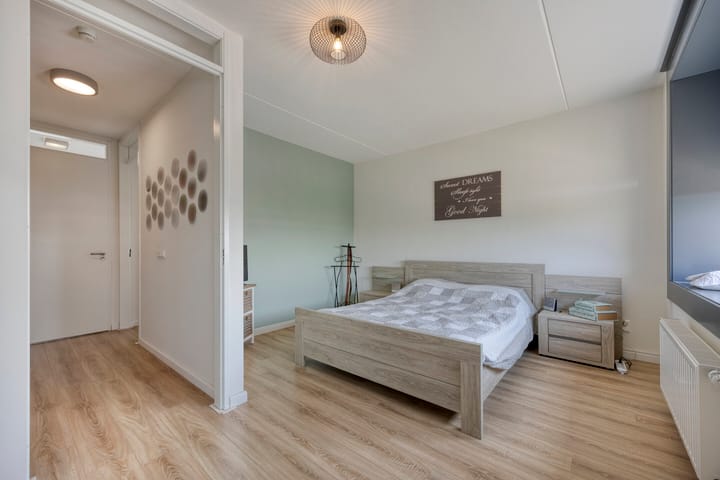 Foto 17 van Muurhagedis 18