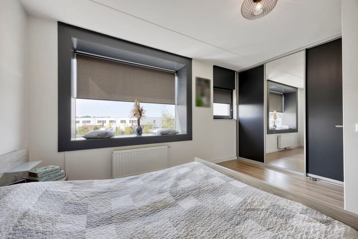 Foto 19 van Muurhagedis 18