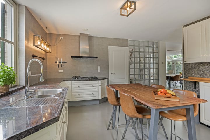 Photo 36 of Kralingseweg 358-A