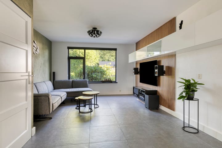 Photo 12 of Bovenkruier 9