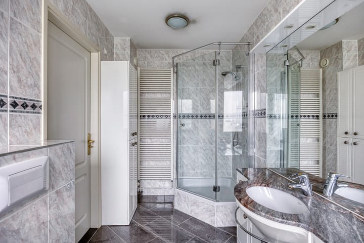 Photo 52 of Kralingseweg 358-A