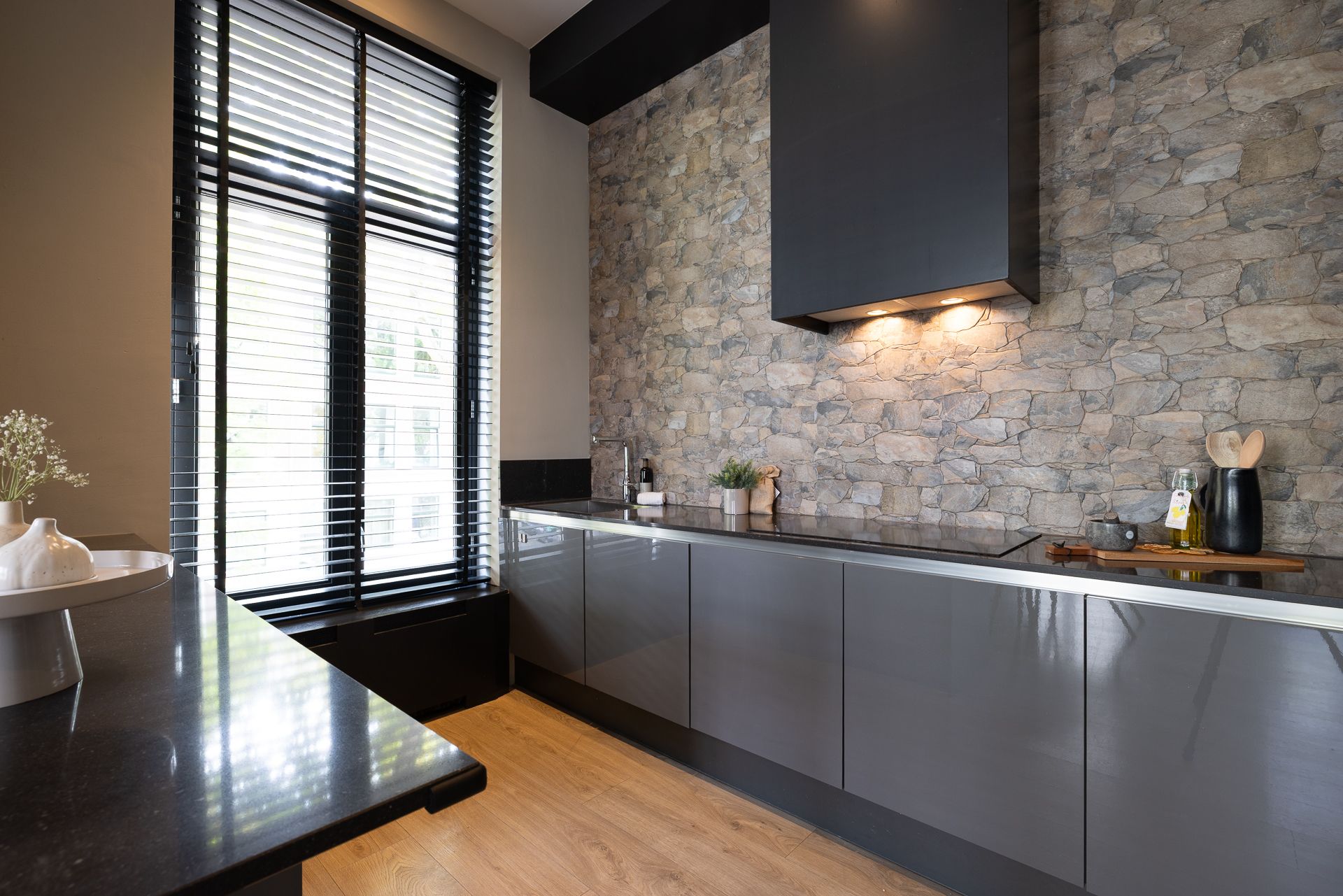 Foto 3 van Kortenaerstraat 1-D