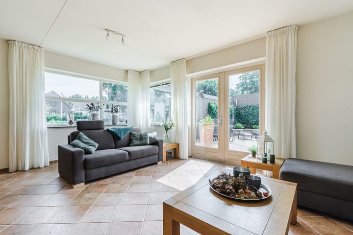 Foto 4 van Ernst Casimirstraat 1