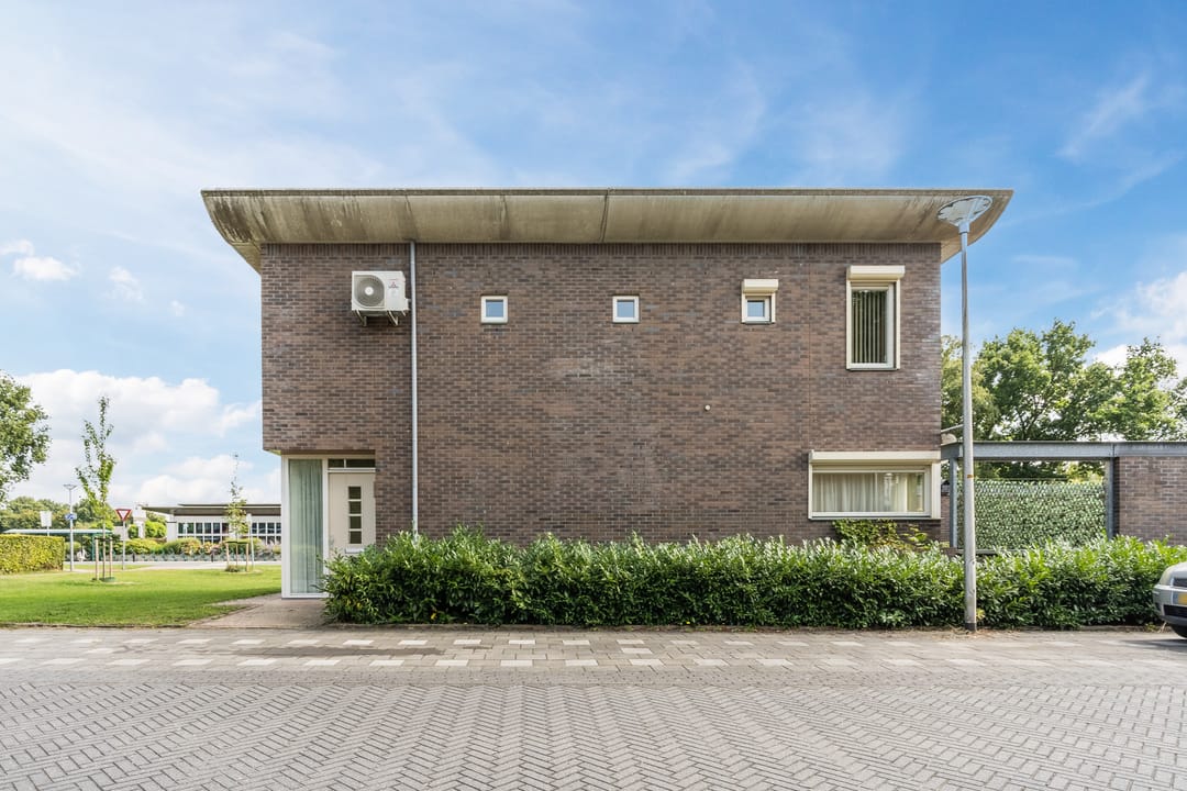 Foto 38 van Ernst Casimirstraat 1