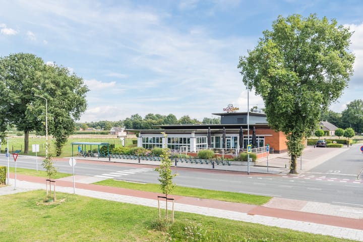 Foto 39 van Ernst Casimirstraat 1