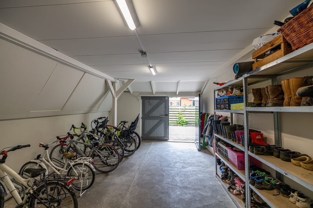 Foto 76 van Huizingerweg 62