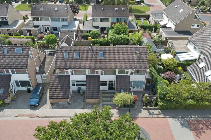 Foto 36 van Gerben Oswaldstraat 75