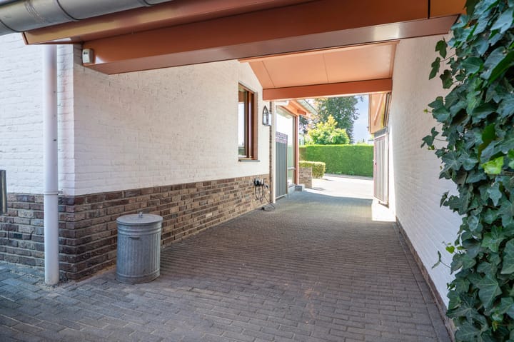 Foto 31 van Beukeboomweg 32