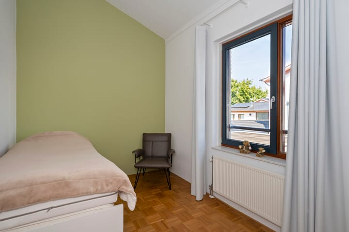 Foto 42 van Beukeboomweg 32