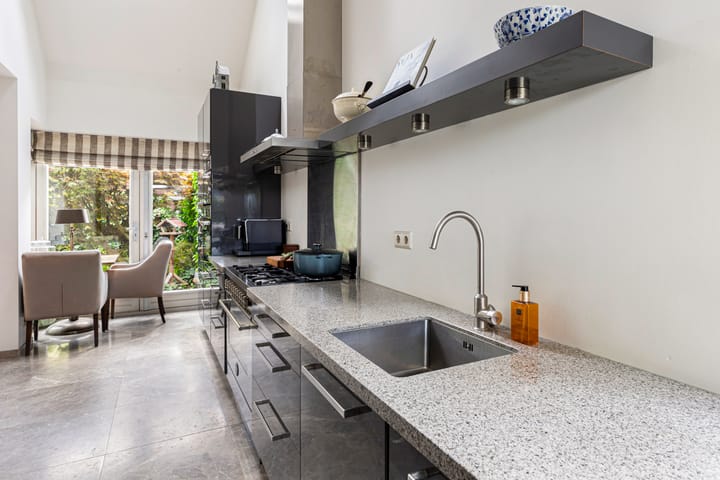 Photo 8 of V.d. Duijn van Maasdamlaan 60