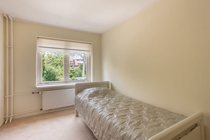 Foto 22 van Vernhoutstraat 12