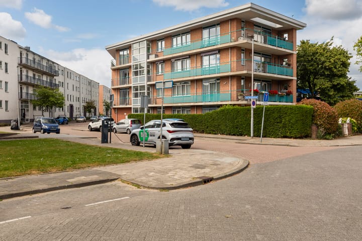 Foto 3 van Van Harmelenstraat 182