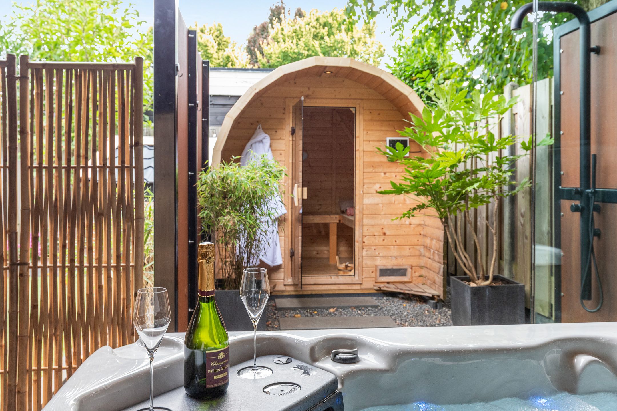 Foto 24 van Zutphensestraat 22-A