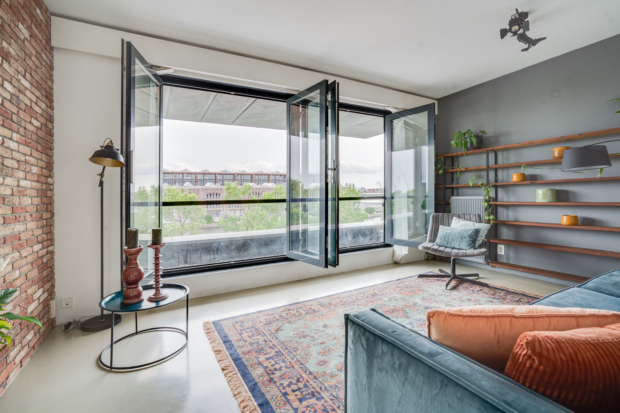 Photo 6 of Spaarndamseweg 82-G