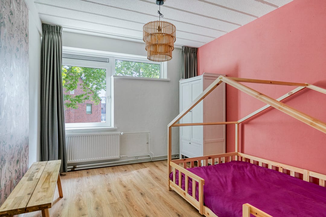 Photo 26 of Bergstraat 21