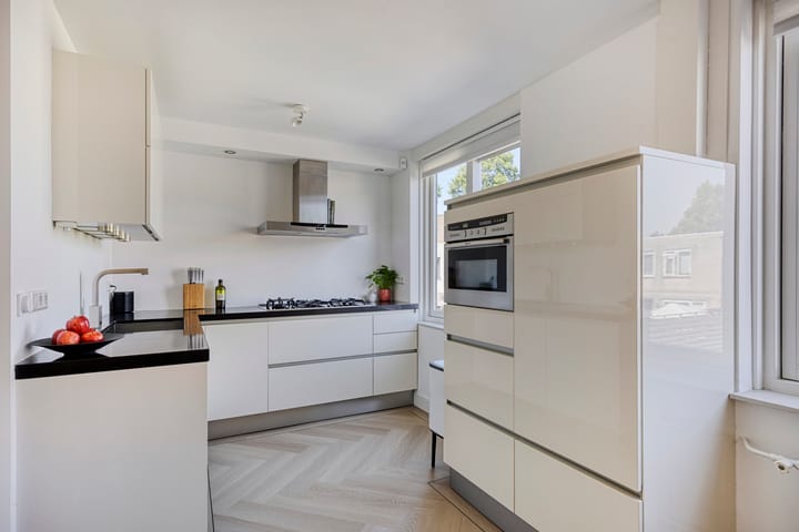 Photo 3 of Spectrumsingel 11