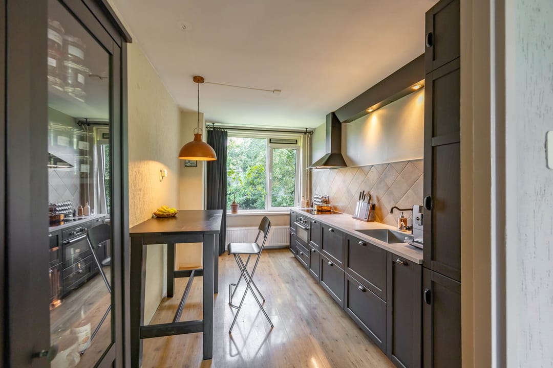 Photo 13 of Madame Curiestraat 66