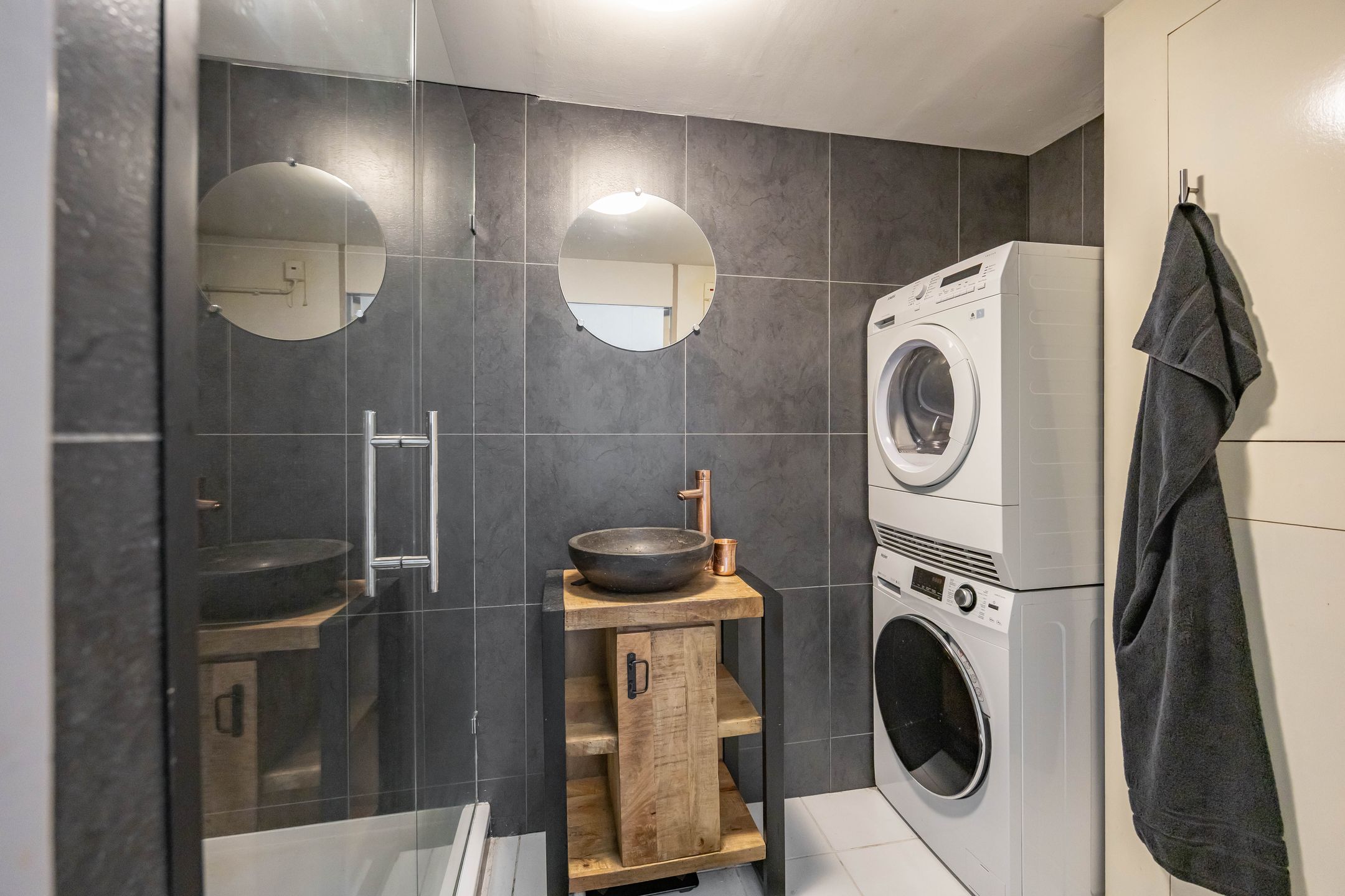 Photo 21 of Madame Curiestraat 66