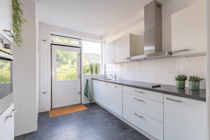 Foto 9 van Julianalaan 135