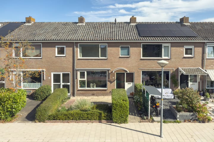 Foto 42 van Julianalaan 135