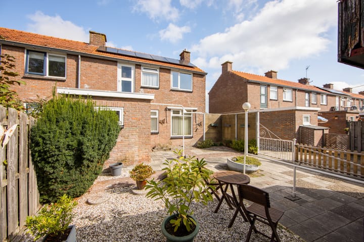 Foto 18 van Lieuwkemastraat 28