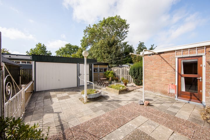 Foto 2 van Lieuwkemastraat 28