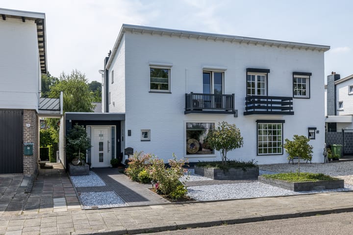 Foto 1 van Louis Eliasstraat 24