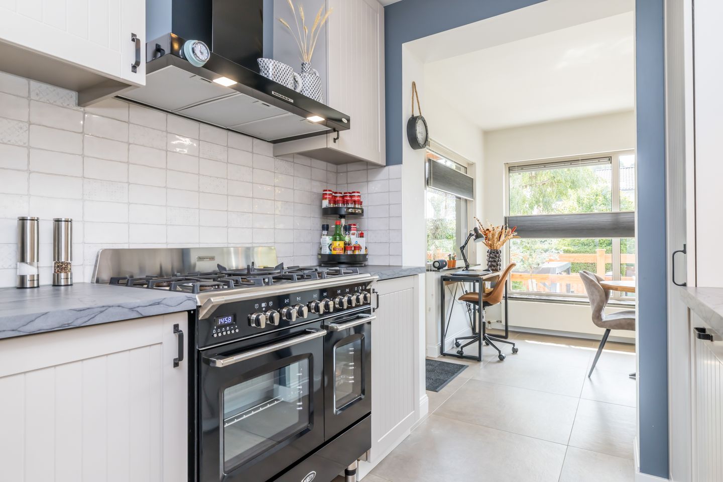 Foto 19 van Louis Eliasstraat 24