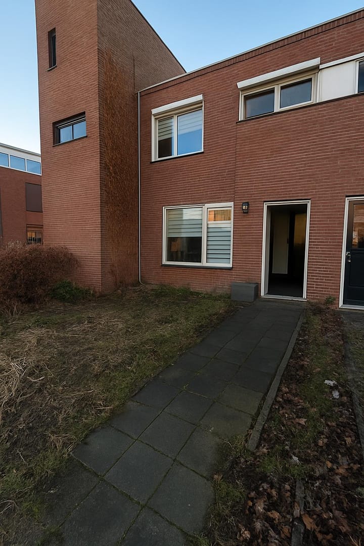 Naardenstraat 9, Tilburg
