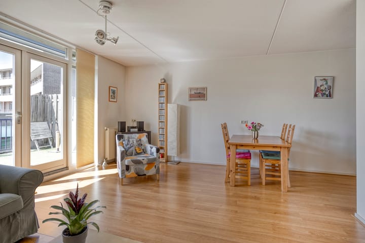 Foto 18 van Lottistraat 1-A