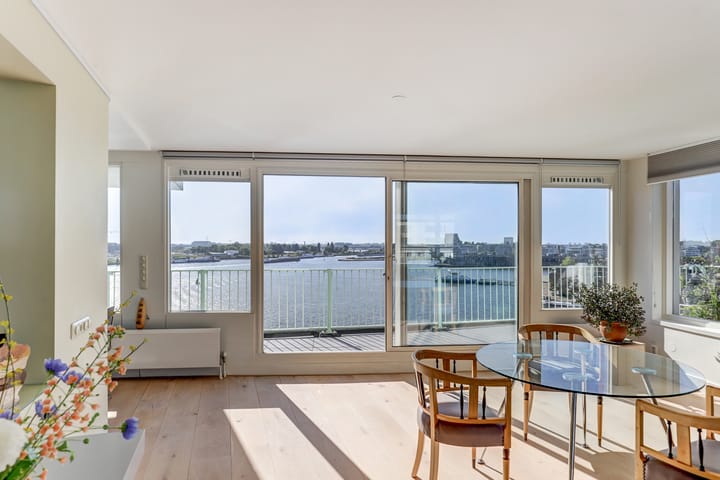 Foto 9 van Venetiëhof 145