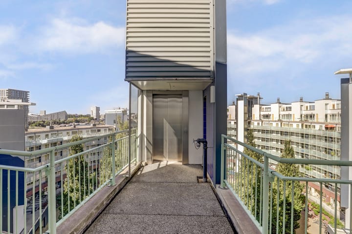 Foto 42 van Venetiëhof 145