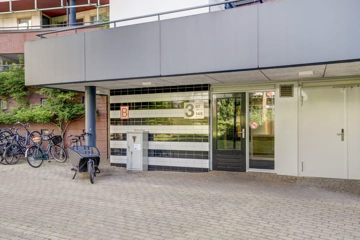 Foto 43 van Venetiëhof 145