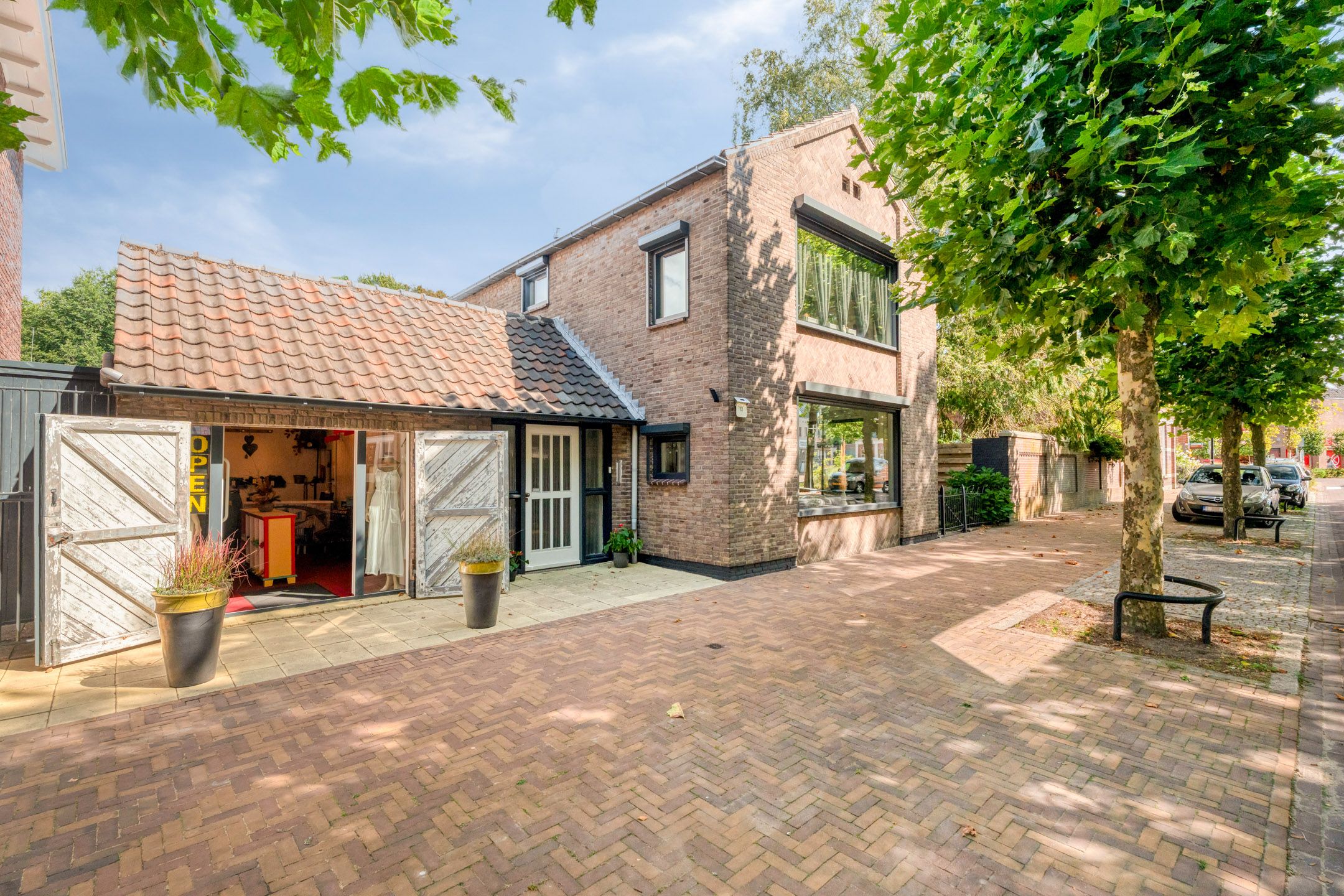 Buying a house in The Netherlands., Bisschop de Vetplein 12