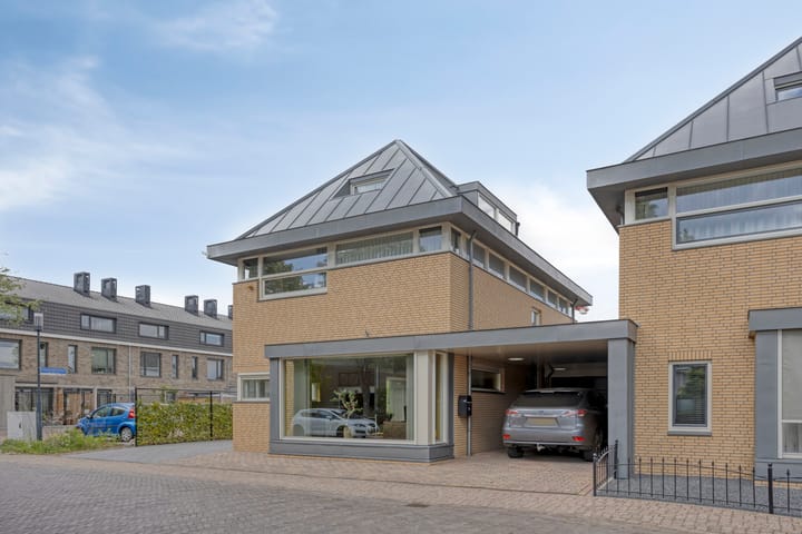 Photo 5 of Patronaatstraat 13