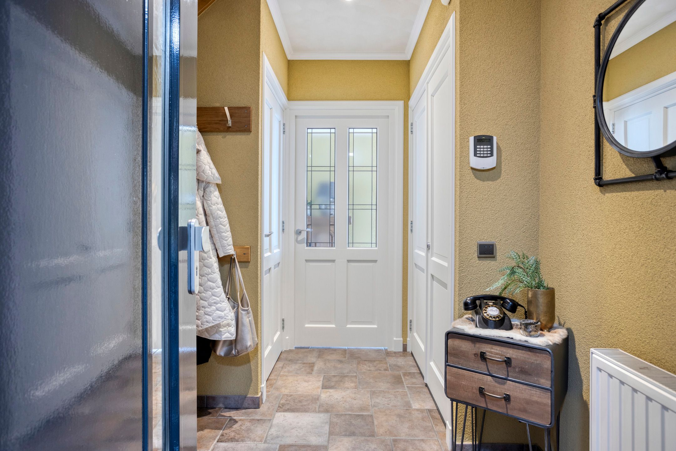 Foto 9 van Patronaatstraat 13