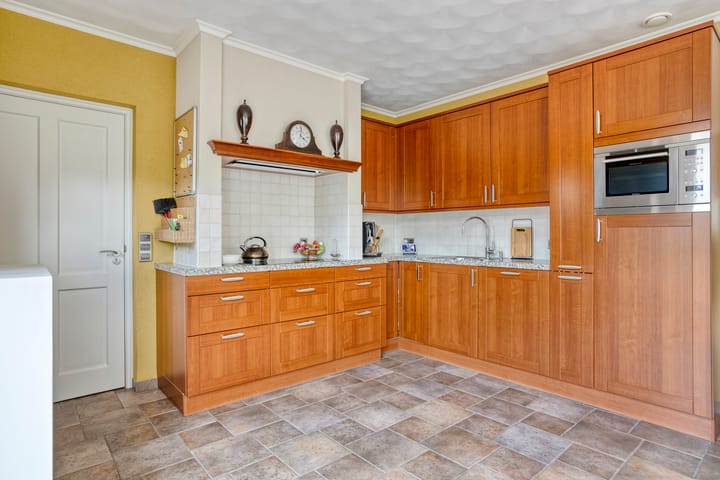 Photo 20 of Patronaatstraat 13