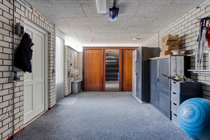 Photo 24 of Patronaatstraat 13