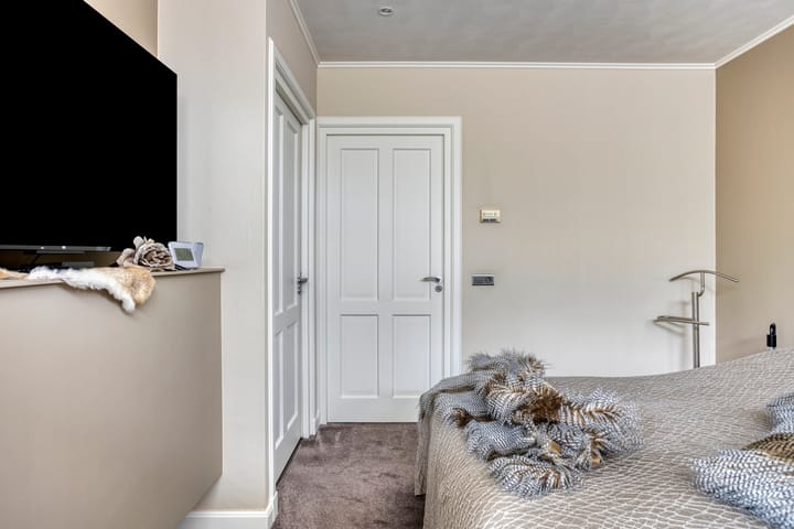 Photo 28 of Patronaatstraat 13