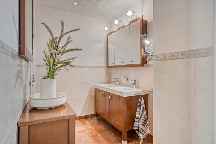 Photo 30 of Patronaatstraat 13