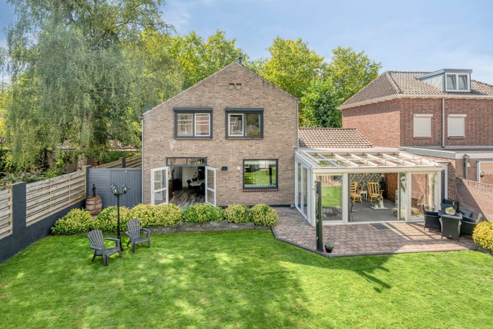 Foto 40 van Bisschop de Vetplein 12