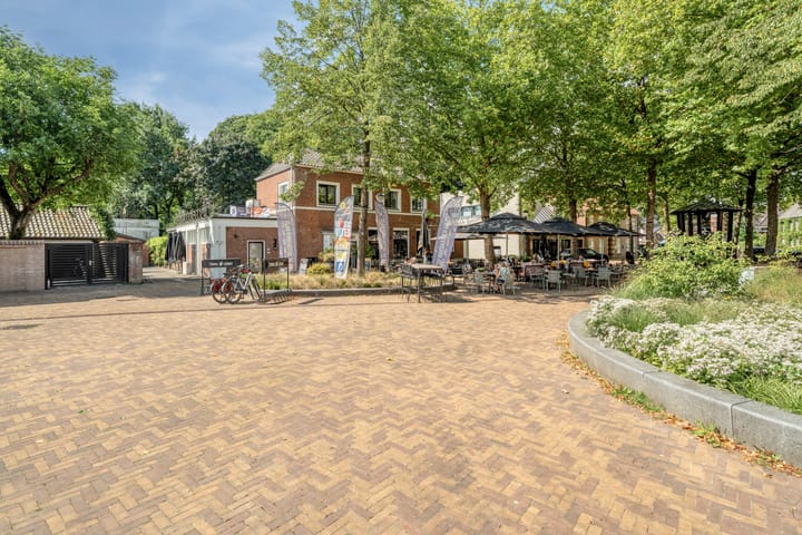 Foto 44 van Bisschop de Vetplein 12