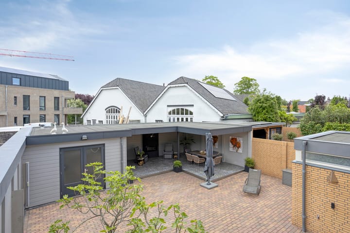 Photo 42 of Patronaatstraat 13