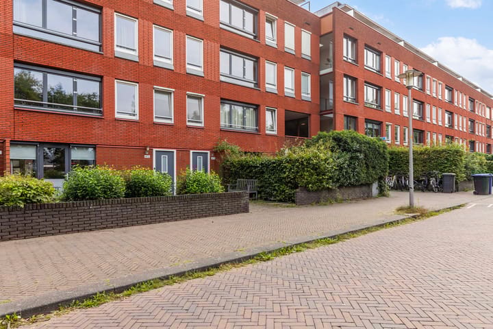 Foto 1 van Burgemeester Jhr. Quarles van Uffordlaan 475