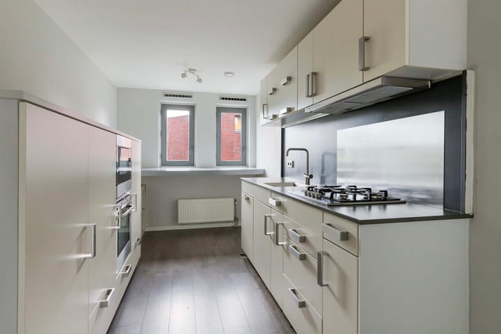 Foto 9 van Burgemeester Jhr. Quarles van Uffordlaan 475