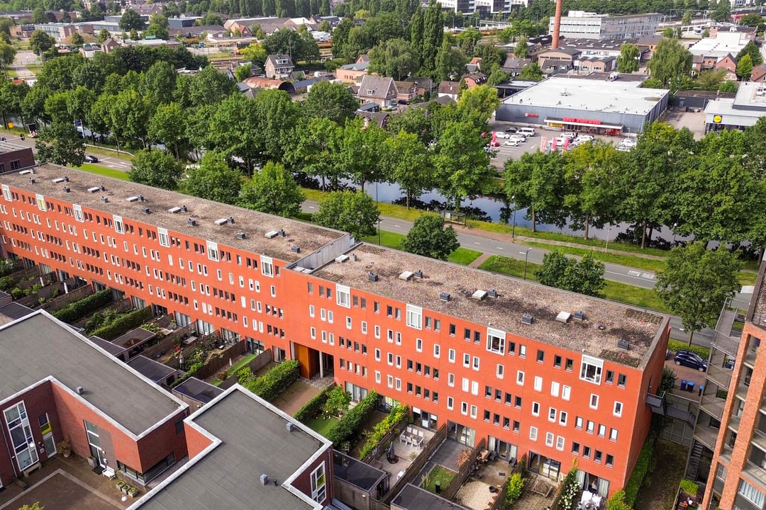 Foto 26 van Burgemeester Jhr. Quarles van Uffordlaan 475